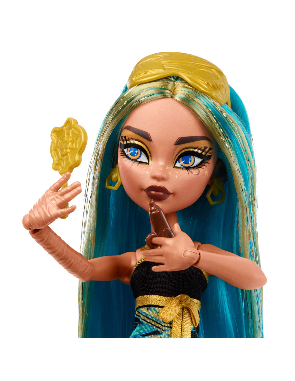 Muñeca 6