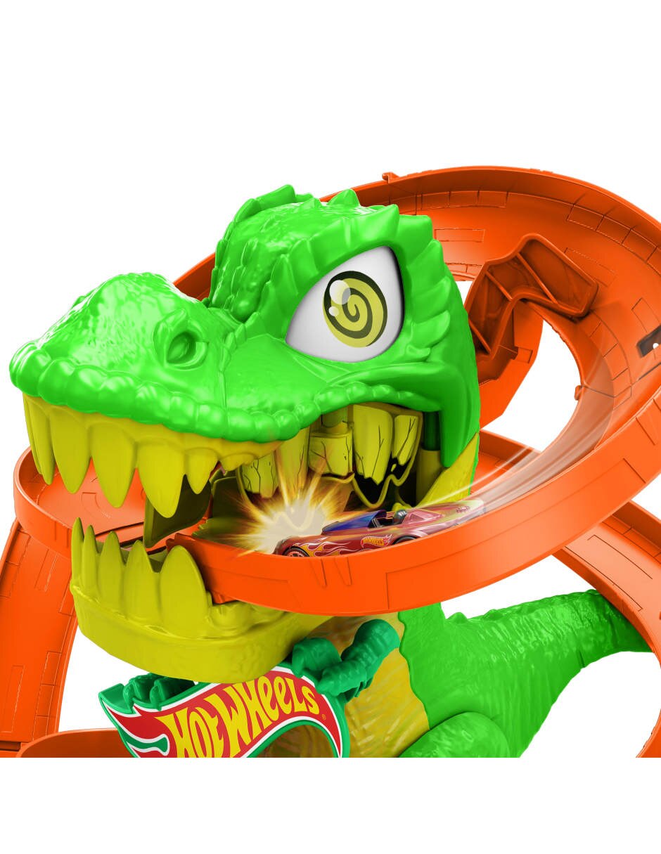 Pista T-Rex vs Estación de Bomberos