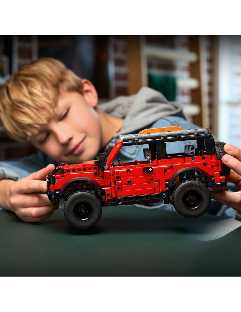 Camioneta Ford Bronco 42213 Technic 3