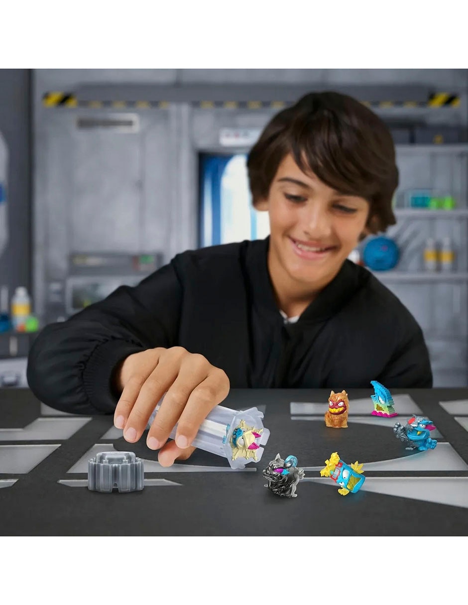 Figura coleccionable Lab Swarms